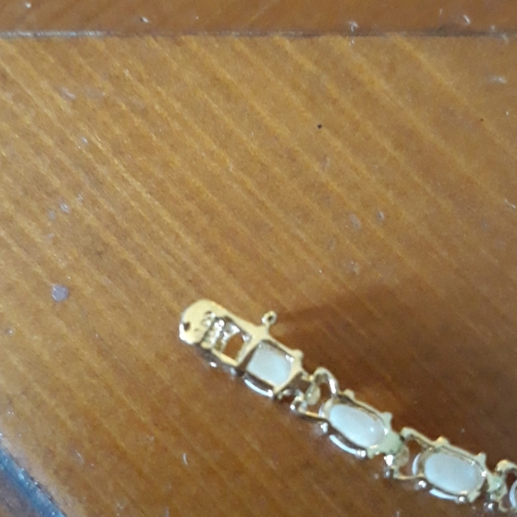 Vintage Gold Filled Opalescent Stone Tennis Bracelet - Picture 4 of 5